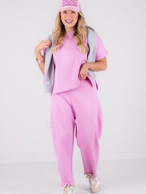 Women's Pink Cropped Wide-Leg Pants — Casual Relaxed Fit